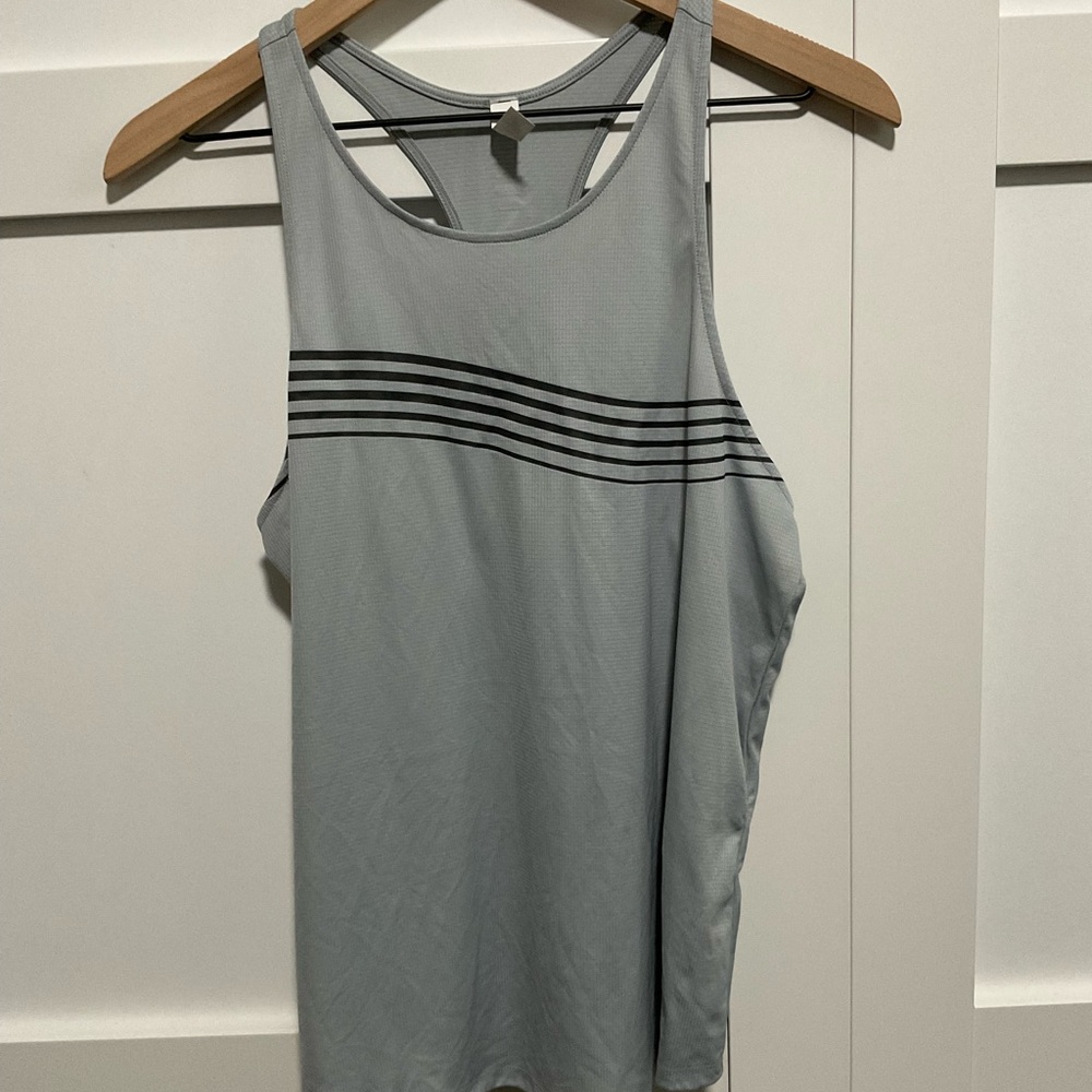 Under Armour Gray Tank Top